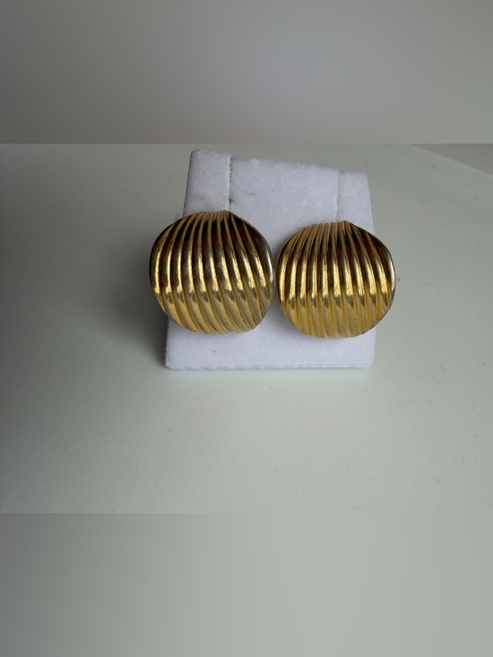 Jewelry - Vintage Jewelry